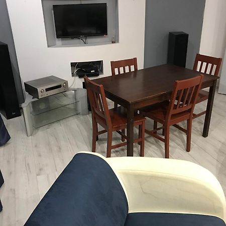 Apartament Kamienica Appartamento Łódź Esterno foto