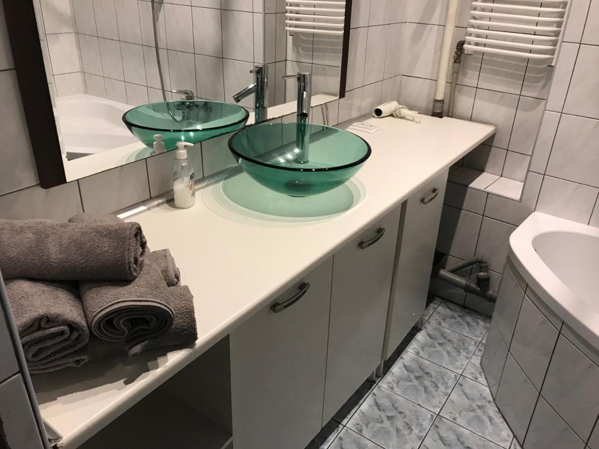 Apartament Kamienica Appartamento Łódź Esterno foto